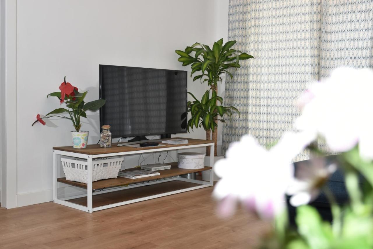 Apartment Spectacular 8 Pax/4 & Free Parking *